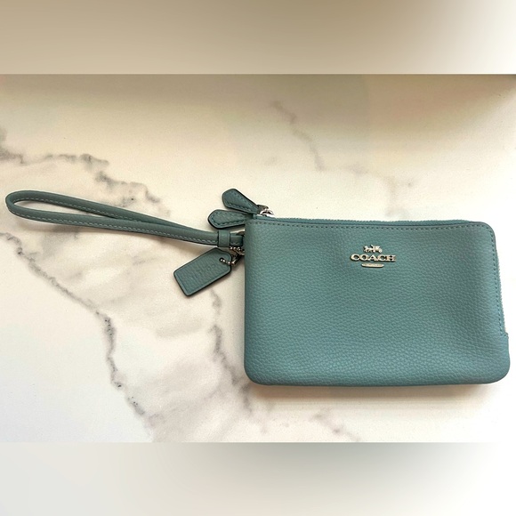Coach *RARE* double zip Teal Leather Wristlet - Picture 1 of 14